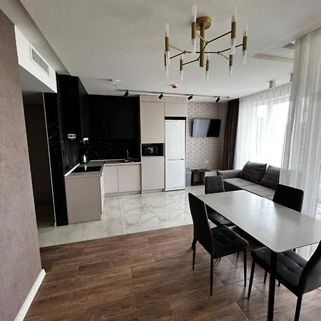 Апартаменти Sunvi В Жк Сонячний Квартал Golubinoye Εξωτερικό φωτογραφία